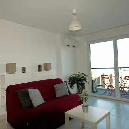 Allia Garden Apartment