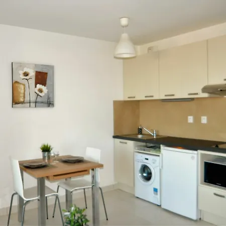 Apartment Allia Garden *